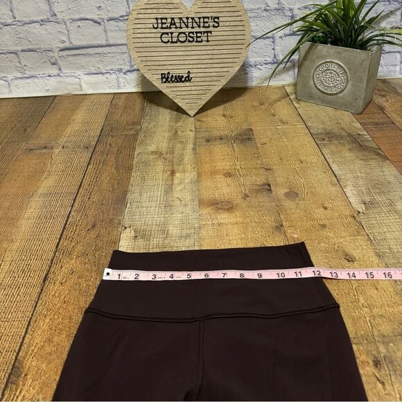 Lululemon Align Crop (19")
Pelt - Picture 4 of 13